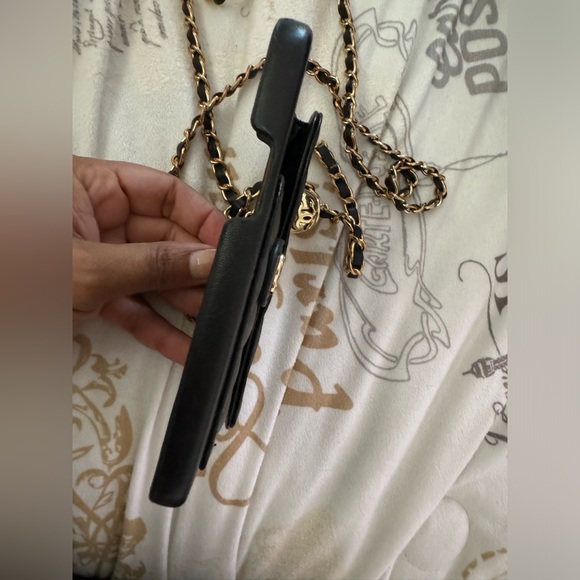 Luxury iPhone 12 Stunning case/wallet - Picture 7 of 7